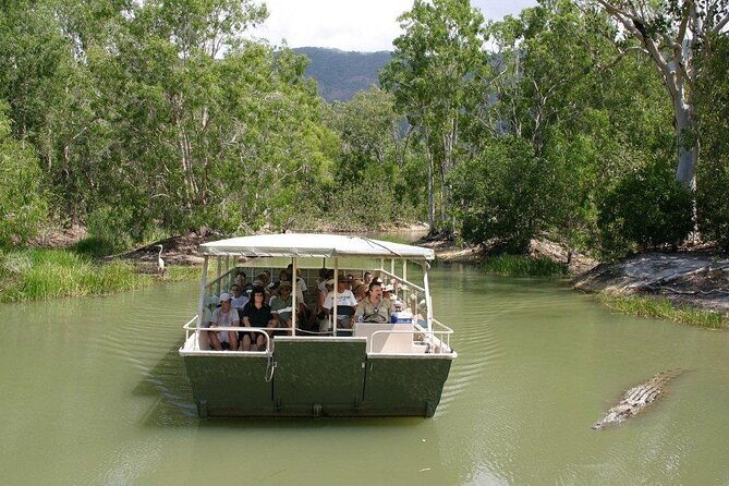 Kuranda, Scenic Rail, Skyrail and Hartley's Crocodile Adventures - Who should choose this tour?