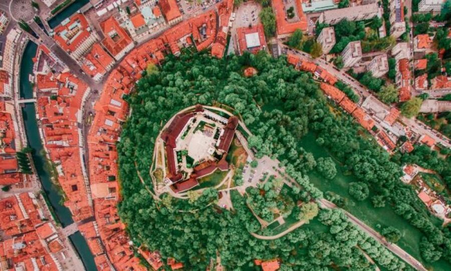 Ljubljana: Castle Entry Ticket with Optional Funicular Ride - Slovenian history through the ages