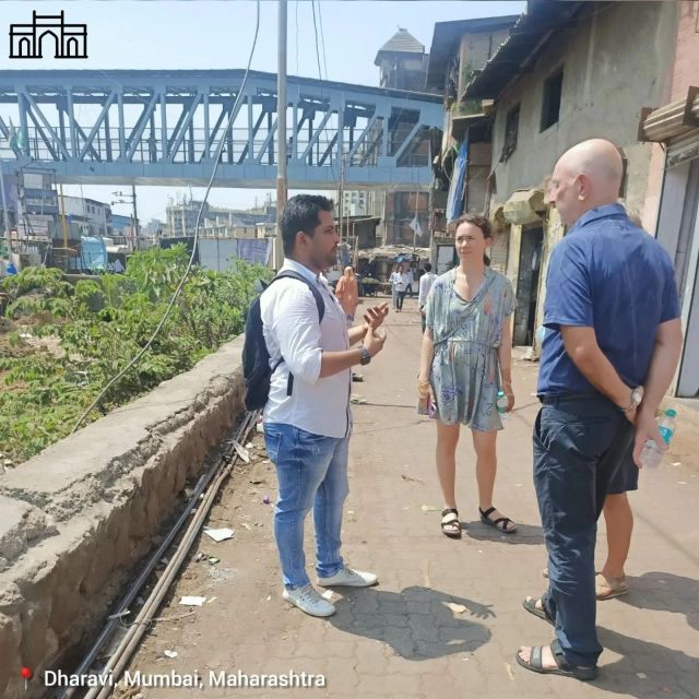 Meet Dabbawala Visit Dhobi Ghat & Dharavi slum with Train - Meeting Mumbai’s Dabbawalas