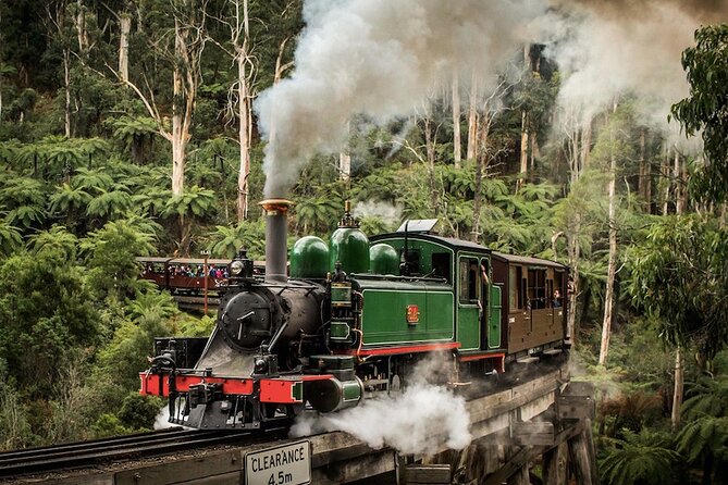 Melbourne Puffing Billy Train and Penguin Parade Day Tour Escape - Puffing Billy through the Dandenong Ranges