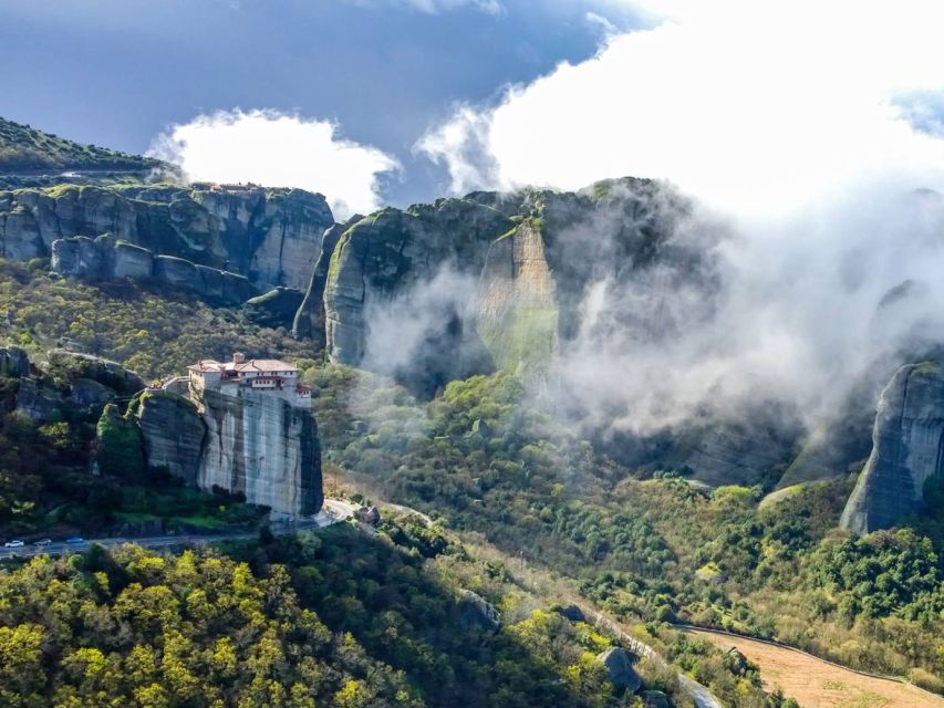 Meteora: 2-Days Train Tour from Thessaloniki - Local Agency - Why two days suits Meteora better than a quick stop