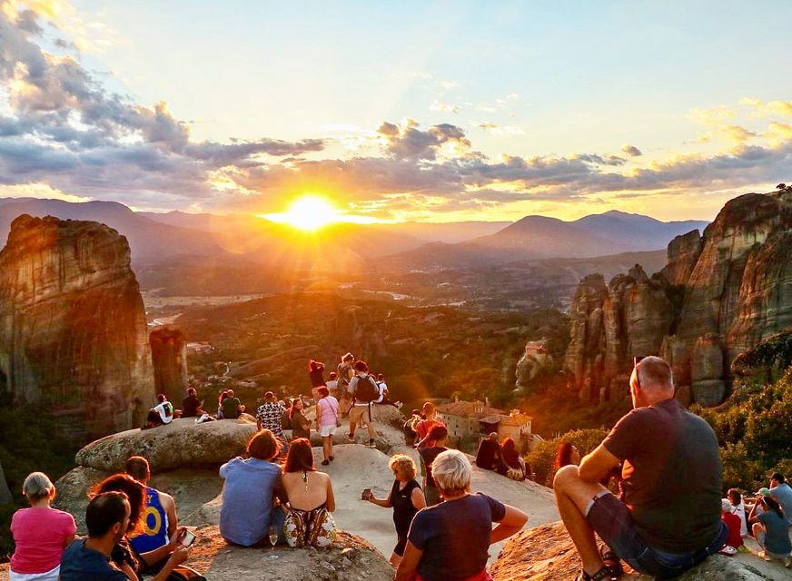 Meteora: 2-Days Train Tour from Thessaloniki - Local Agency - Hotel choices in Kalabaka