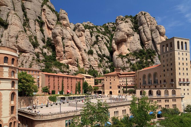 Montserrat: Cog-Wheel, Basilica, Black Madonna & Licor Tasting - Weather, Walking, and Family Practicalities