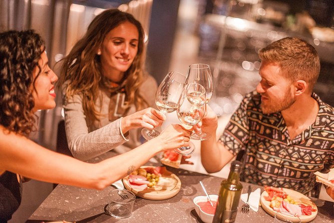 Montserrat & Cogwheel Train, Gourmet Wine Tasting & Tapas/Lunch - The cogwheel train gives you the best approach