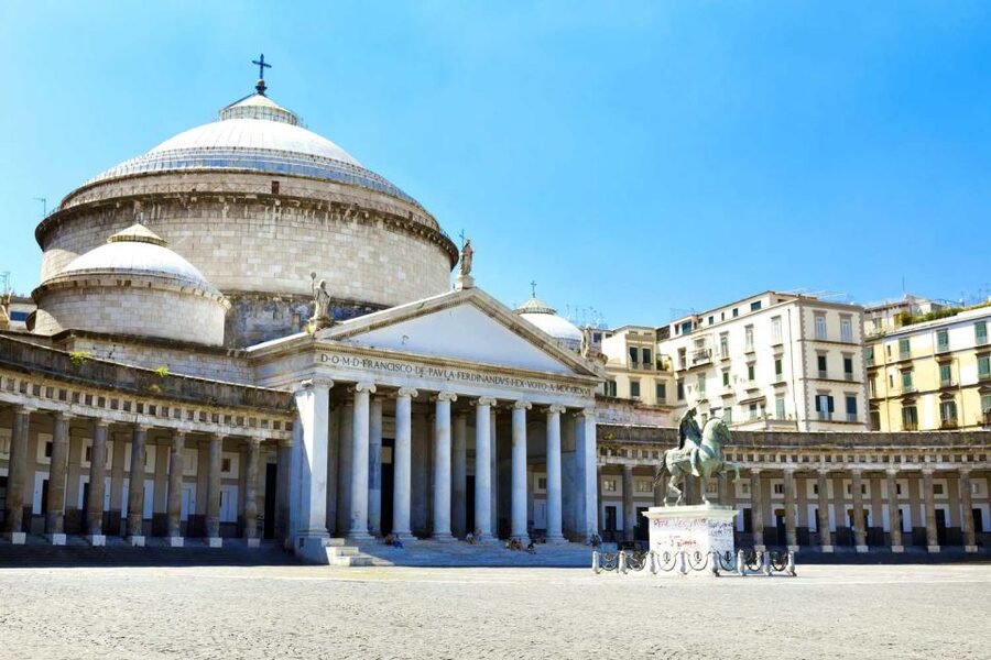 Naples from Rome - 1Day: High Speed Train & Hop On Hop Off - Meeting the staff at Naples Central Station
