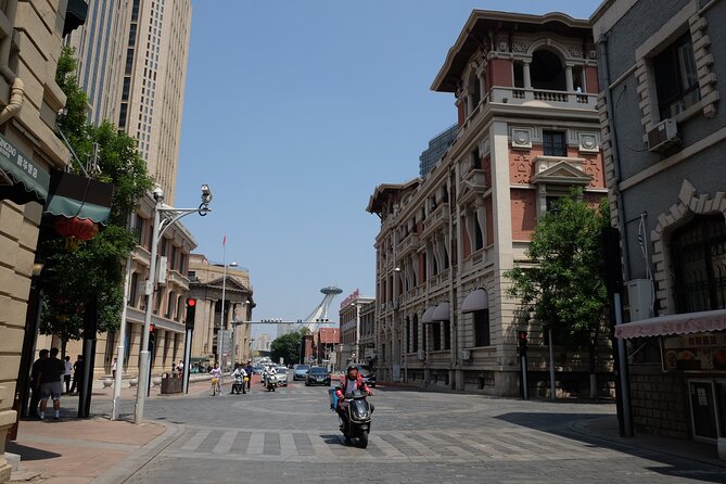 One day tour to downtown Tianjin from Beijing by high speed train - Italian Style Street and a taste of Tianjin