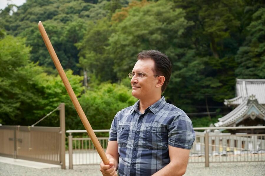 Osaka: Private Samurai Experience - Train with Sword Master - Who should book this experience?