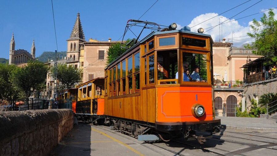 Palma: Tramuntana Full-Day Tour with Sóller Train and Lunch - Sóller, orange groves, and Modernist houses