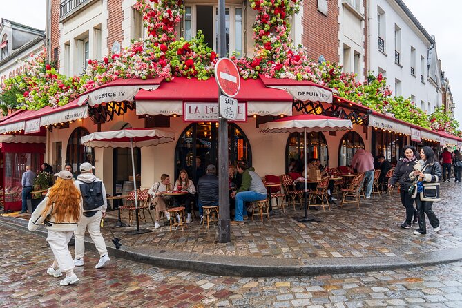 Paris Explorer Rail Tour from London with Paris Sightseeing Bus - Champs-Élysées and the Arc de Triomphe