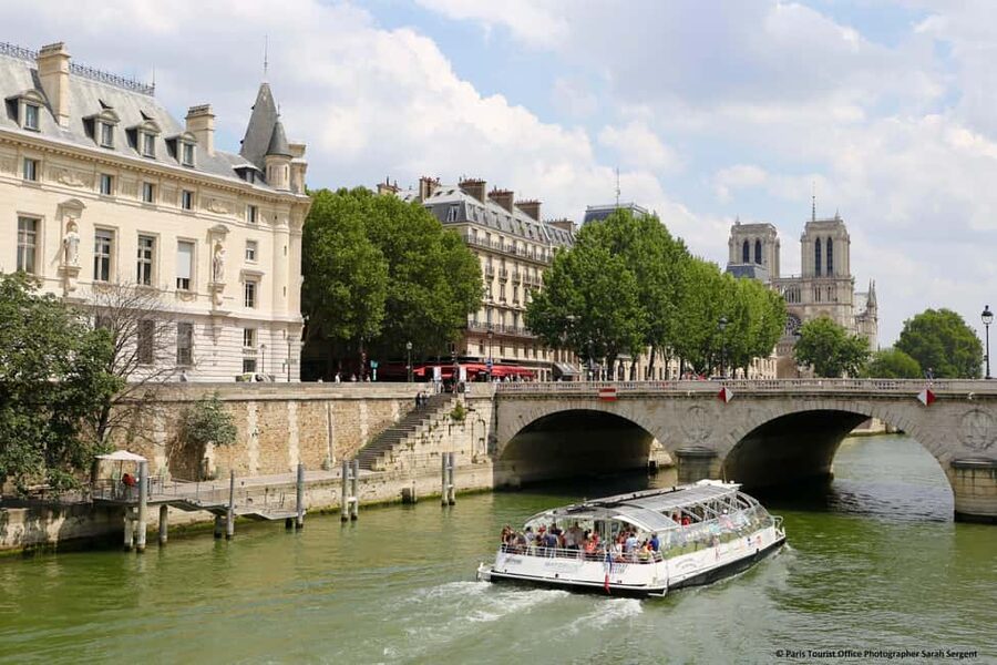 Paris: Montmartre Train Ride w/ Optional Seine River Cruise - Key points to know before you book