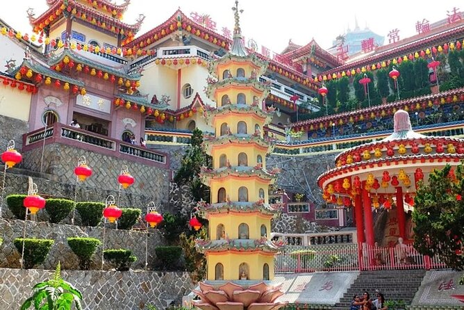 Penang City & temple Tour with Penang Hill Train Fast Lane Ticket - Small practical details that shape the day