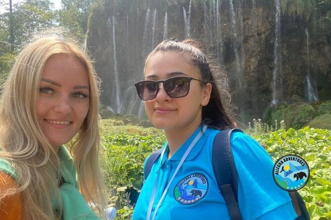 Plitvice Lakes Tour: Secured Tickets, Train & Boat Ride - What to wear for a 4 to 5 km route