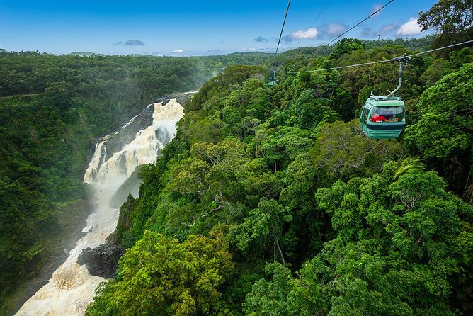 Port Douglas: Kuranda tour with Skyrail or Scenic Train - Two hours to explore Kuranda village