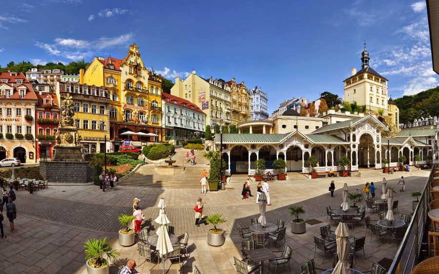 Prague: Karlovy Vary Day Trip with Watchtower and Funicular - Practical Ways to Get More from the Day