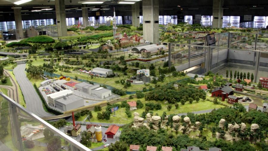 Prague: Railway Kingdom Giant Model Railway Museum - Why 30,000 tiny people matter