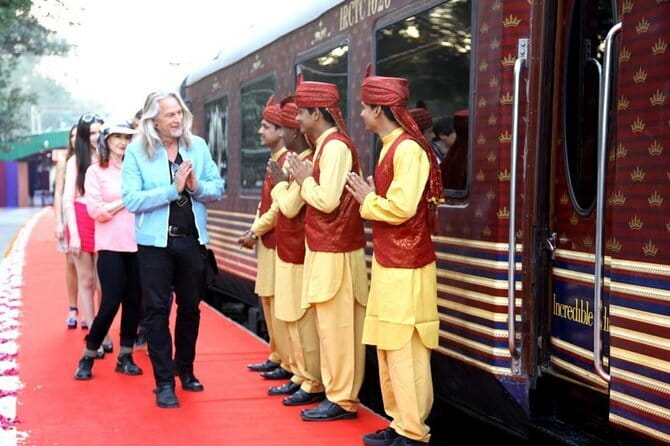 Private Agra Tour by Gatimaan Train visit Taj Mahal and Agra Fort from Delhi - Who will get the most from this tour