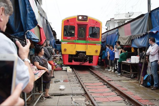 Private Excursion to Maeklong Railway and Floating Markets - Why the Mae Klong train makes this trip special