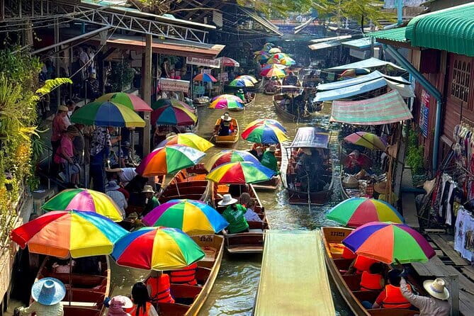 Private Floating Market & Maeklong Railway Tour from Bangkok - Heat, crowds, and the pace of eight hours