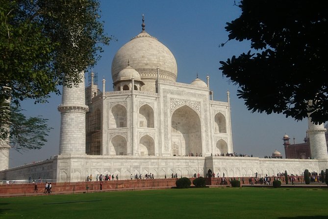 Private Full Day Taj Mahal Tour From Delhi by High Speed Gatiman Express Train - Meeting your guide at Agra Cantt