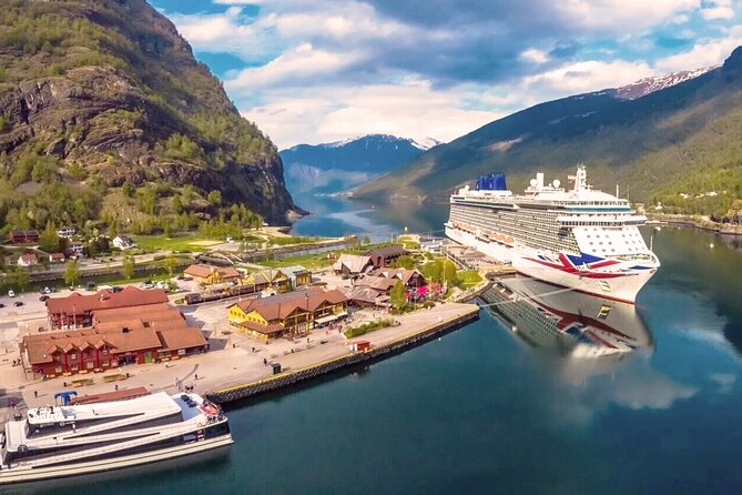 Private Guided Tour to Oslo Nærøyfjord Cruise and Flåm Railway - Cruising the UNESCO Nærøyfjord