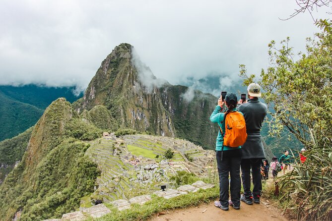 Private Machu Picchu Day Tour by Panoramic Train - The 5:30 am ride to Ollantaytambo
