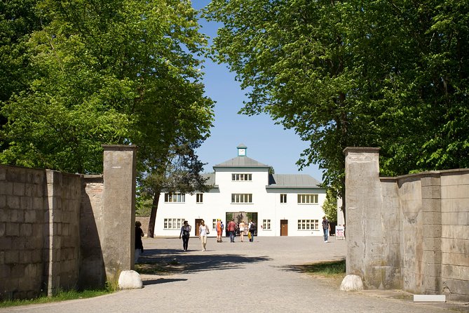 Private Sachsenhausen Concentration Camp tour with train - From your hotel to Oranienburg by train