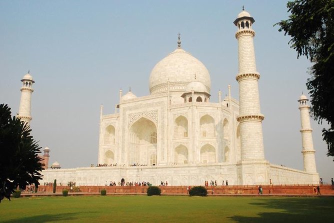 Private- Same Day Agra Tour From Delhi by Gatiman Express Train (All Inclusive) - Meeting your Agra team at 9:50 AM