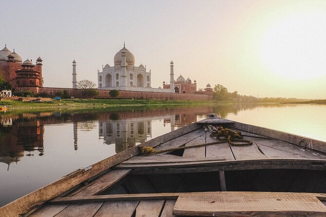 Private Taj Mahal Tour from Delhi By Gatiman Express Train - Why the Gatimaan Express makes sense