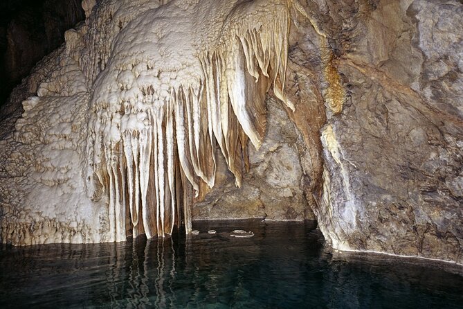 Private Tour Kalavrita, Cave lakes, Odontotos Railway from Patras - Who should book this day?