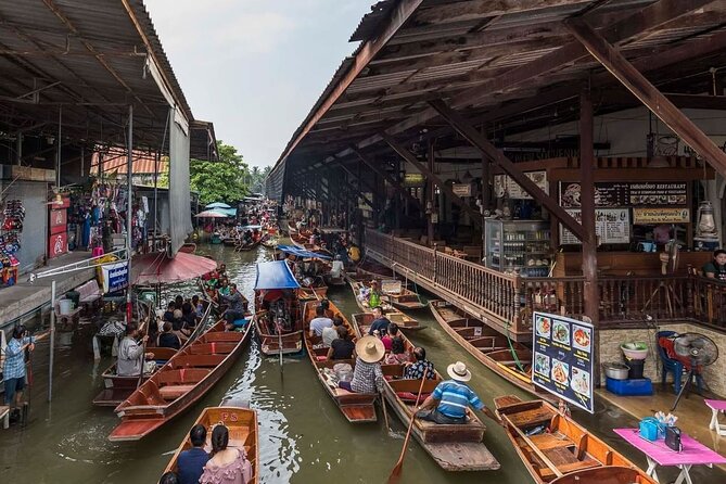 Private Tour Maeklong Railway and Damnoen Saduak Floating Market - Coconut sugar made on a local farm