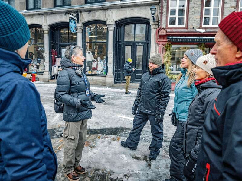 Quebec City: Old Quebec Classic Walking Tour with Funicular - How the guides shape the experience