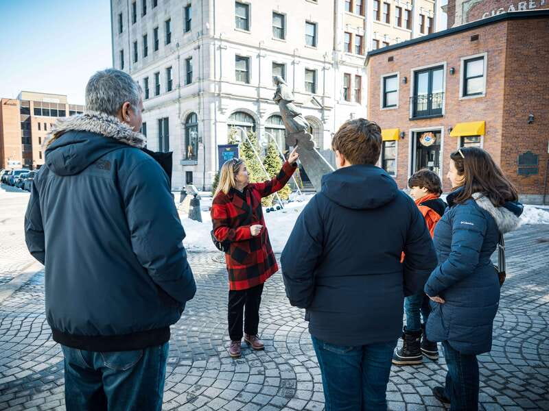 Quebec City Private Walking Tour with Funicular Ride - What the three-hour length really gives you