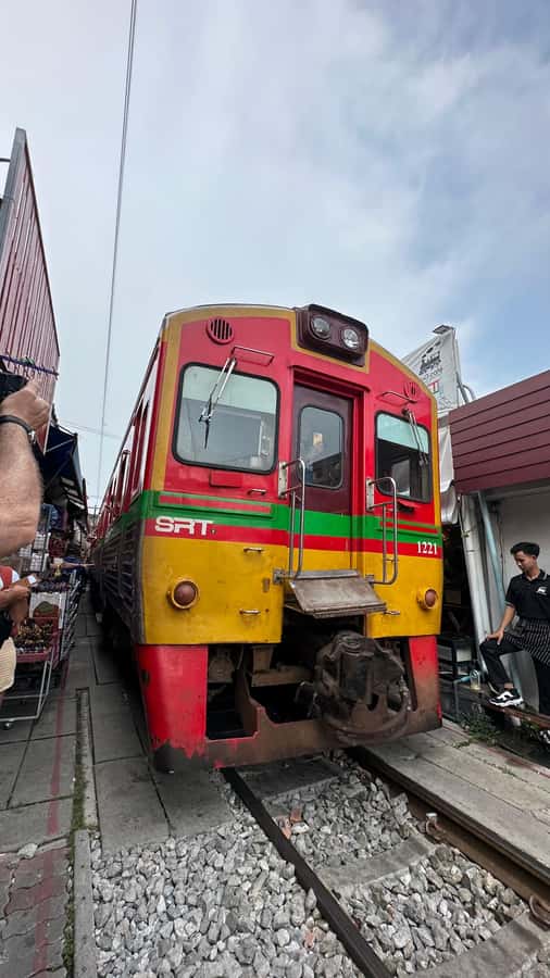 Railway to Waterway: Exploring Railway and Floating Market - A private van makes the long route easier