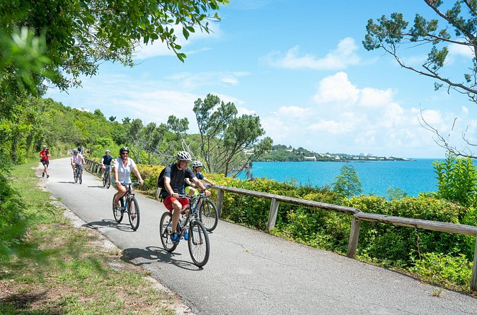 Railway Trail Bike and Beach Tour in Bermuda - Fort Scaur and the uphill walk