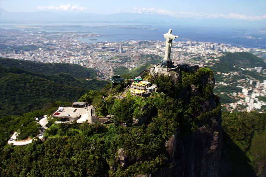 Rio: Maracanã Stadium & Christ the Redeemer by Rack Railway - What Maracanã really means on this tour