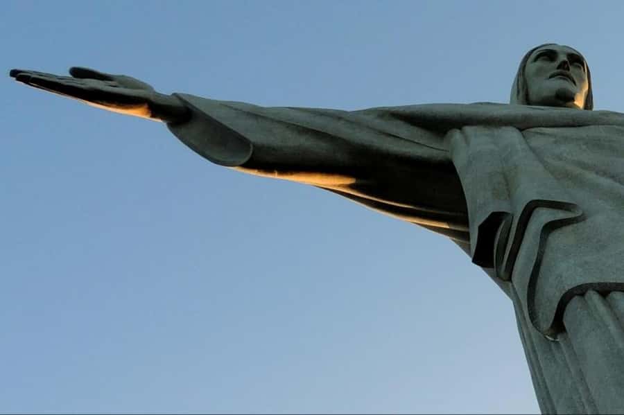 Rio: Maracanã Stadium & Christ the Redeemer by Rack Railway - What to wear and bring