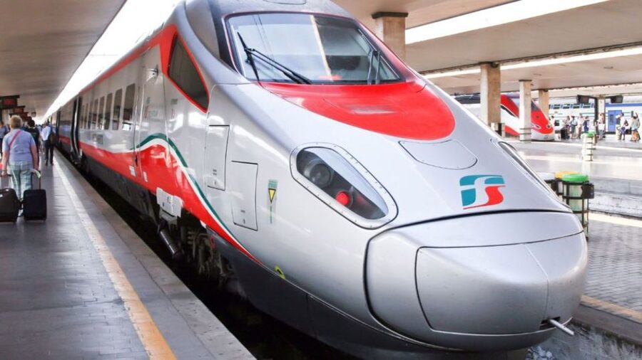 Rome: Pompeii Tour with Wine and Lunch by High Speed Train - Should you book it?