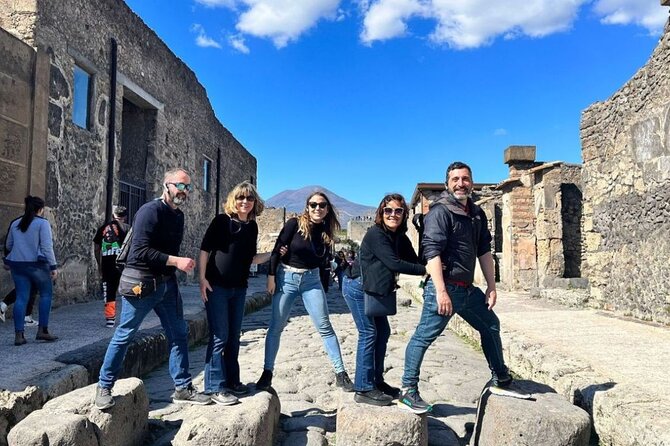 Rome to Pompeii Guided Tour with Wine & Lunch by High Speed Train - Why the high-speed train changes the day