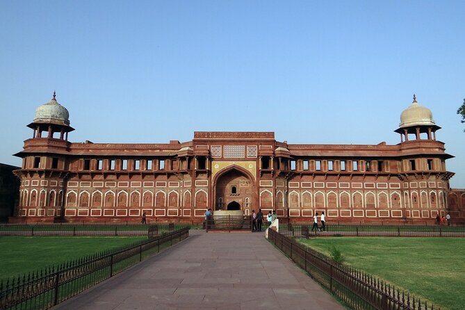 Same Day Agra Tour By Luxury Gatimaan Train From Delhi - Agra Fort explains the Mughal power behind the marble