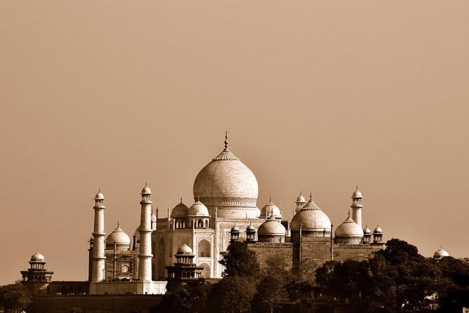 Same Day Taj Mahal and Agra Tour by Fastest Train from Delhi - Is the Fast Train Worth the Early Start?