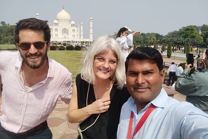 Same Day Taj Mahal Tour by Gatiman Express Train - Agra Fort adds a second major Mughal site
