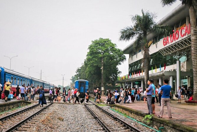 Sapa 3 Days Trekking Tour ( Overnight Train + Homestay + Hotel ) - Cat Cat and Sin Chai on the final morning