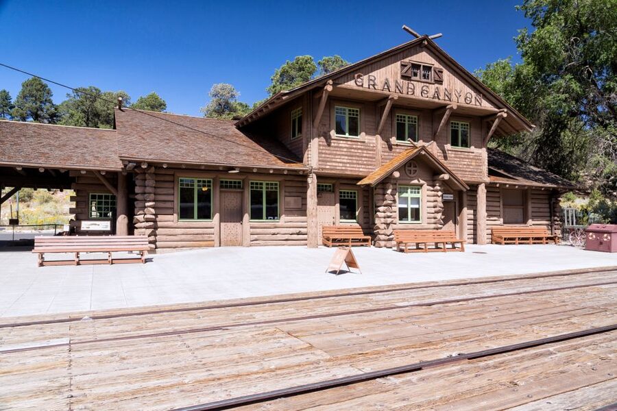 Sedona: Grand Canyon Railway Full-Day Scenic Rail Tour - Key points to know before booking