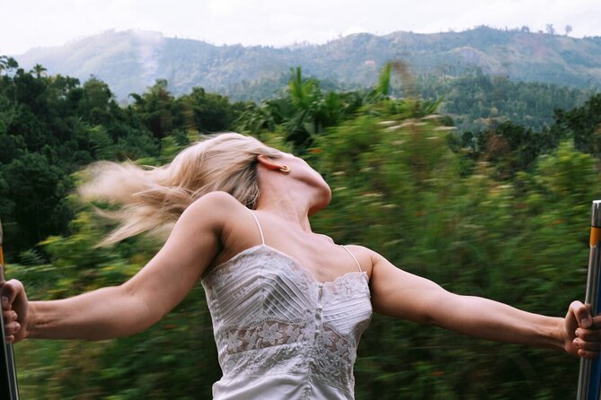 Sigiriya, Kandy to Ella TRain Ride plus Up Country TEA[B&B Basis] - A fast route through Sri Lanka’s hill country
