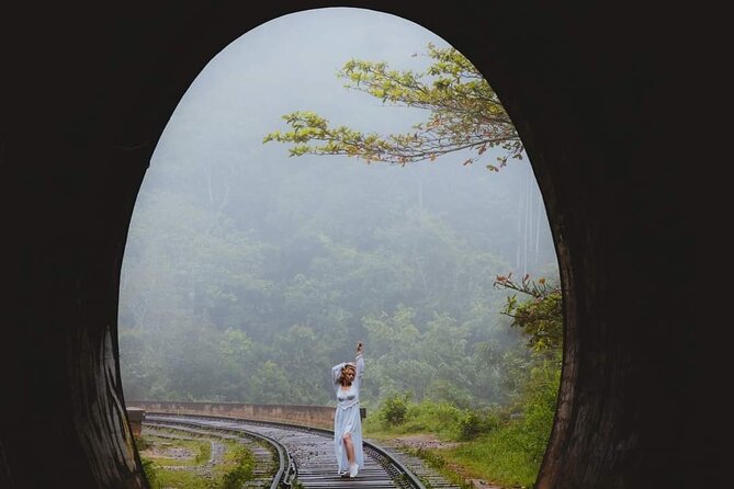 Sigiriya, Kandy to Ella TRain Ride plus Up Country TEA[B&B Basis] - Sigiriya, Dambulla, and the missing detail