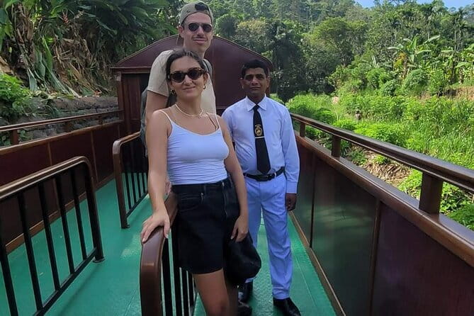 Special Tourists Train Ride in Ella - Calypso Train - Afternoon Train No. 1234 from Demodara