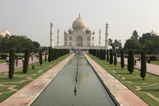 Taj Mahal & Agra Tour by Indian Bullet Train All Inclusive - Lunch at a five-star hotel or selected restaurant