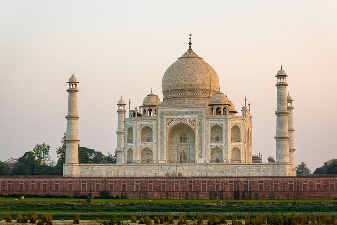 Taj Mahal and Agra Fort Tour By Fastest Train - Gatiman Express - Guide Style and Language Options