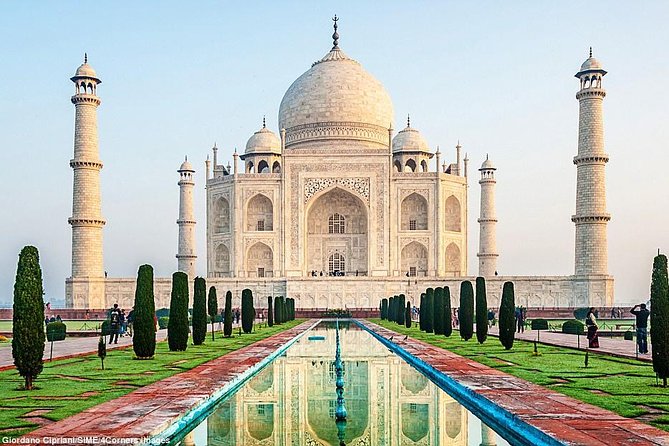 Taj Mahal and Agra Tour By India's Fastest Train - The quieter details of the Baby Taj