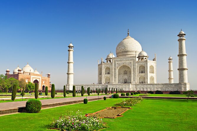 Taj Mahal Day Tour by Superfast Gatimaan Train from Delhi - Key points at a glance